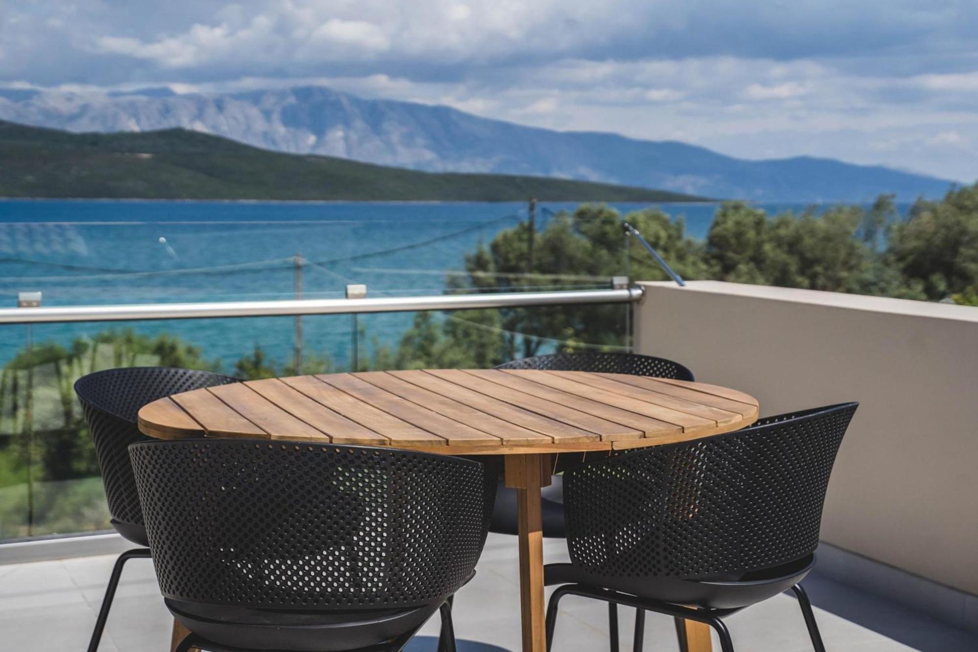 Blue Symphony Suites Apartments Nikiana Exterior foto